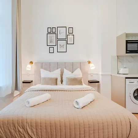 Prenzlauer Pearl Luxury Apartment Berlin